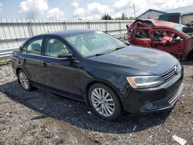 Photo 4 from auction – 2011 VOLKSWAGEN JETTA SEL with VIN 3VWLZ7AJ0BM102415