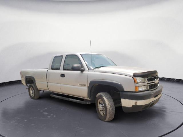 Photo 4 from auction – 2006 CHEVROLET SILVERADO with VIN 1GCHK29U56E227565