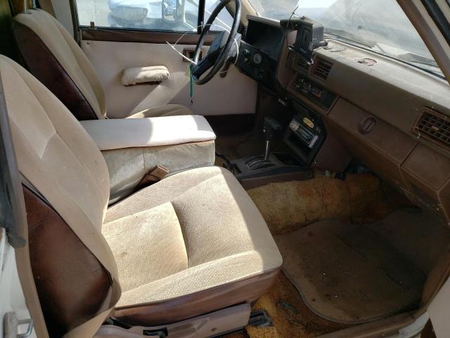 Photo 5 from auction – 1986 DOLP MOTORHOME with VIN JT5RN55D3F5046219