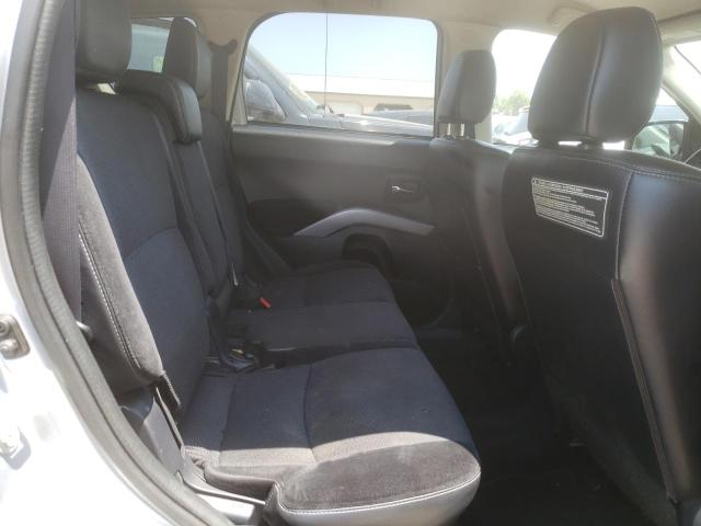 Photo 11 from auction – 2013 MITSUBISHI OUTLANDER with VIN JA4JT3AW0DU013436