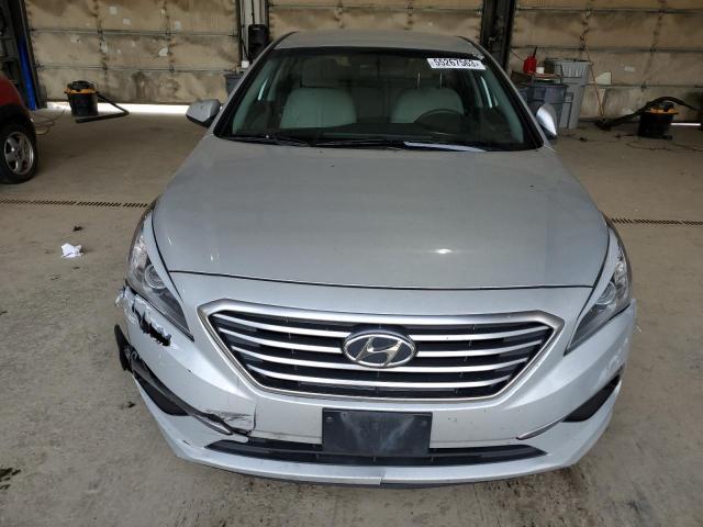 Photo 5 from auction – 2017 HYUNDAI SONATA SE with VIN 5NPE24AFXHH529447