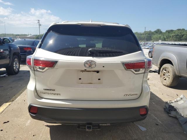 Photo 6 from auction – 2016 TOYOTA HIGHLANDER with VIN 5TDJKRFHXGS282493