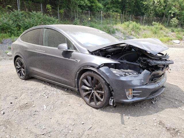 Photo 4 from auction – 2018 TESLA MODEL X with VIN 5YJXCBE21JF133610