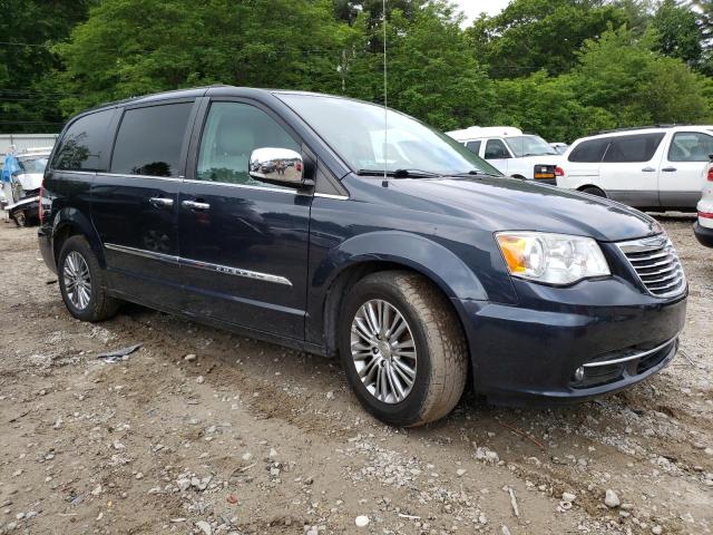 Photo 4 from auction – 2014 CHRYSLER TOWN & COU with VIN 2C4RC1CG2ER237521