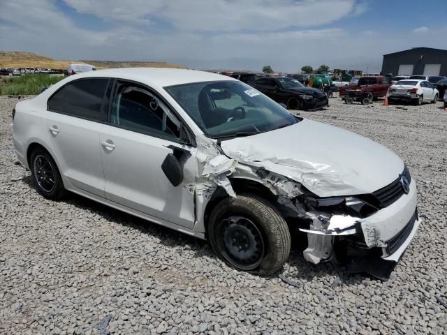 Photo 4 from auction – 2014 VOLKSWAGEN JETTA BASE with VIN 3VW2K7AJ5EM225812