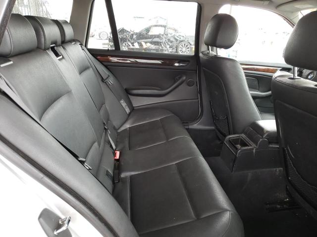 Photo 10 from auction – 2003 BMW 325 IT with VIN WBAAX13413PJ00637