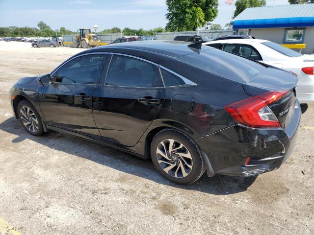 Photo 2 from auction – 2018 HONDA CIVIC EX with VIN 19XFC2F73JE025873