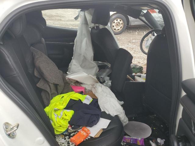 Photo 10 from auction – 2019 MAZDA 3 with VIN JM1BPBJM6K1138270