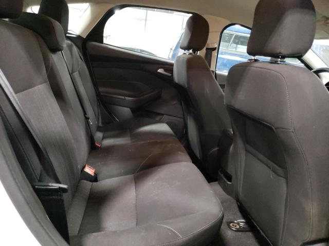 Photo 10 from auction – 2016 FORD FOCUS SE with VIN 1FADP3K21GL310377