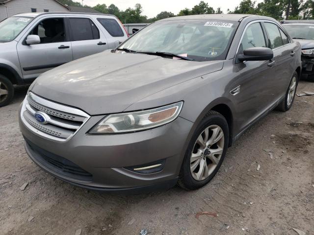 FORD TAURUS 2012 with VIN 1FAHP2HW9CG105043 - Photo from auction