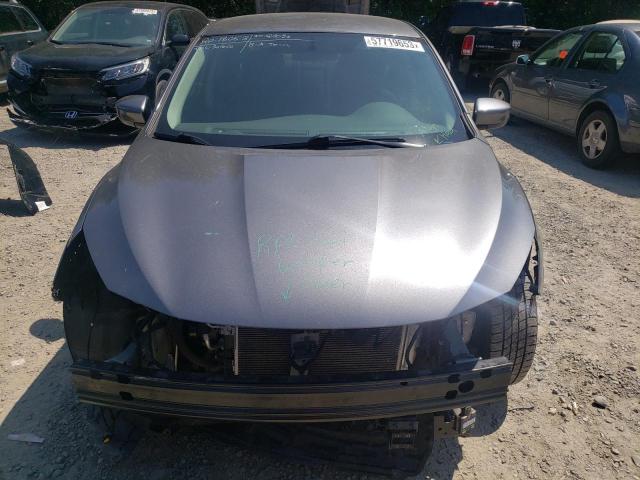 Photo 5 from auction – 2018 NISSAN SENTRA S with VIN 3N1AB7AP1JY282372