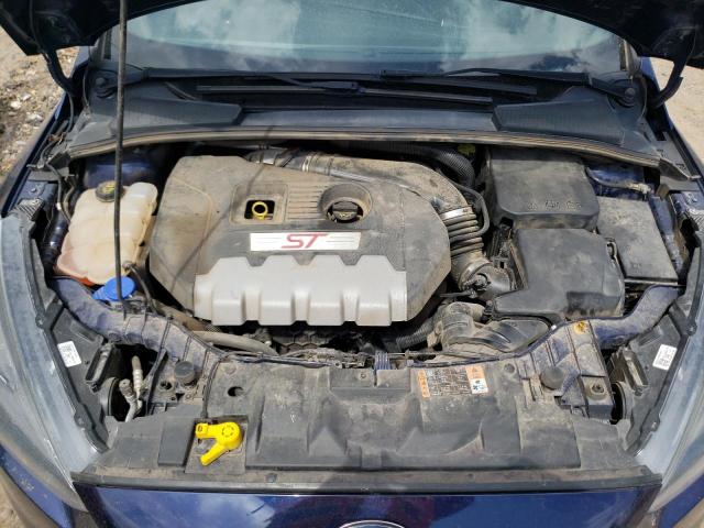 Photo 11 from auction – 2017 FORD FOCUS ST with VIN 1FADP3L97HL235763