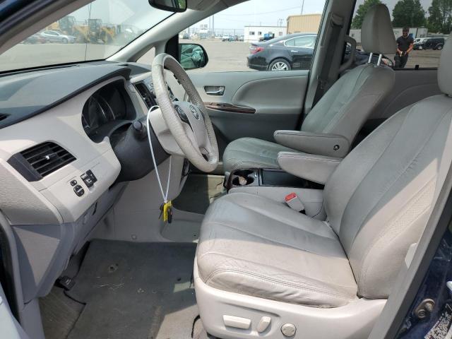 Photo 7 from auction – 2011 TOYOTA SIENNA XLE with VIN 5TDYK3DC2BS027560