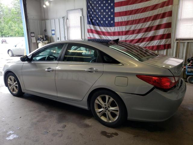 Photo 2 from auction – 2013 HYUNDAI SONATA SE with VIN 5NPEC4AC7DH737945