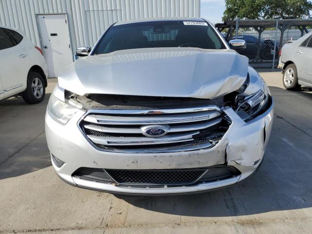 Photo 5 from auction – 2014 FORD TAURUS LIM with VIN 1FAHP2F82EG102802
