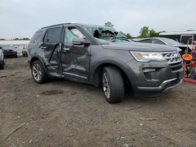 Photo 4 from auction – 2018 FORD EXPLORER L with VIN 1FM5K8F87JGB82943