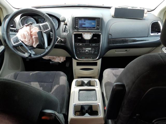 Photo 8 from auction – 2011 CHRYSLER TOWN & COU with VIN 2A4RR5DG1BR685906