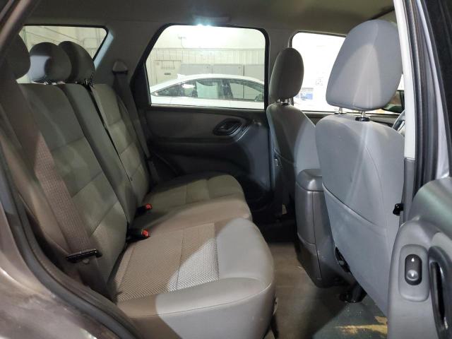 Photo 11 from auction – 2007 FORD ESCAPE XLT with VIN 1FMYU03167KB33576