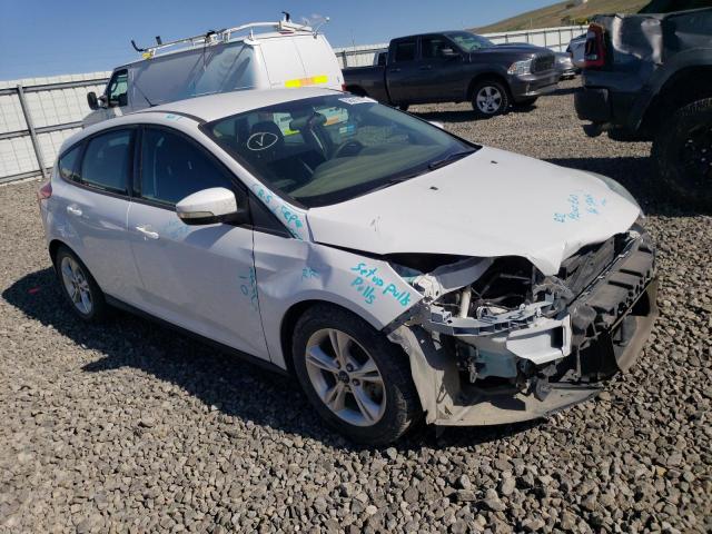 Photo 4 from auction – 2014 FORD FOCUS SE with VIN 1FADP3K22EL341893
