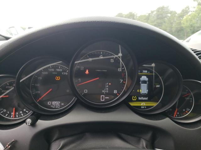 Photo 9 from auction – 2014 PORSCHE CAYENNE with VIN WP1AA2A23ELA07767