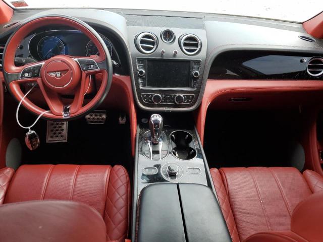 Photo 8 from auction – 2018 BENTLEY BENTAYGA with VIN SJAAC2ZVXJC016875