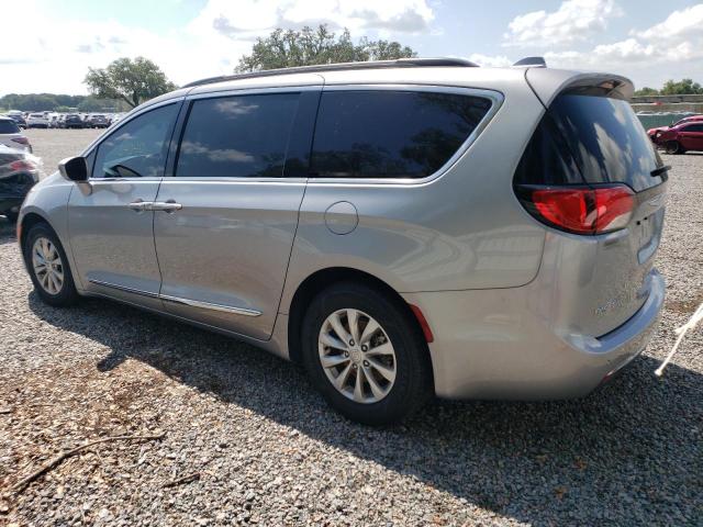 Photo 2 from auction – 2017 CHRYSLER PACIFICA T with VIN 2C4RC1BG4HR613755