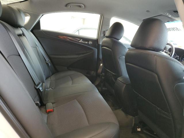 Photo 10 from auction – 2014 HYUNDAI SONATA SE with VIN 5NPEC4AC9EH847218