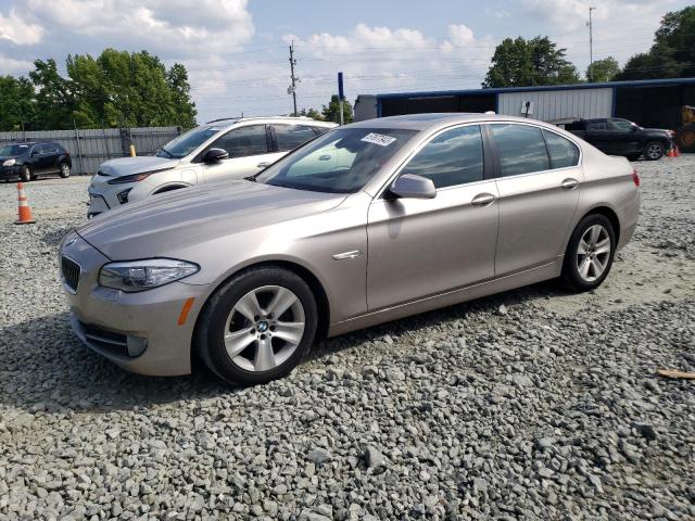 BMW 528 I 2011 with VIN WBAFR1C5XBC260305 - Photo from auction