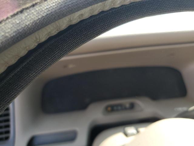 Photo 9 from auction – 2000 MERCURY GRAND MARQ with VIN 2MEFM75W3YX742019
