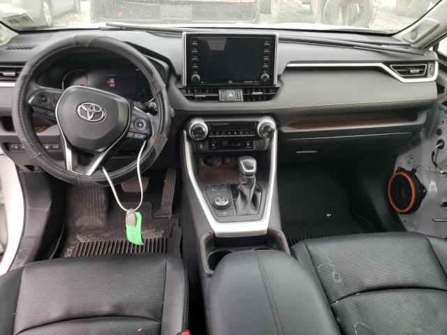 Photo 8 from auction – 2020 TOYOTA RAV4 LIMIT with VIN 2T3DWRFVXLW083217