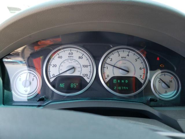 Photo 9 from auction – 2010 CHRYSLER TOWN & COU with VIN 2A4RR5D15AR491549