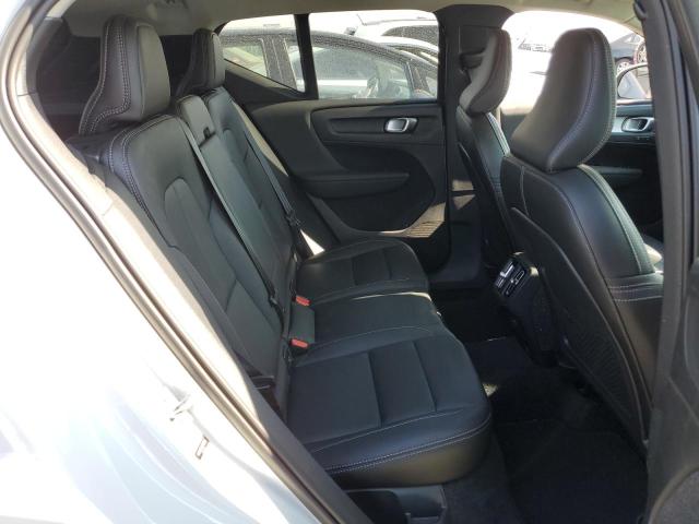 Photo 11 from auction – 2020 VOLVO XC40 T5 MO with VIN YV4162UK2L2249366