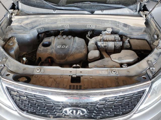 Photo 12 from auction – 2015 KIA SORENTO LX with VIN 5XYKTCA64FG559476