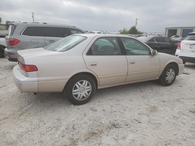 Photo 3 from auction – 2001 TOYOTA CAMRY CE with VIN 4T1BG22K01U067475