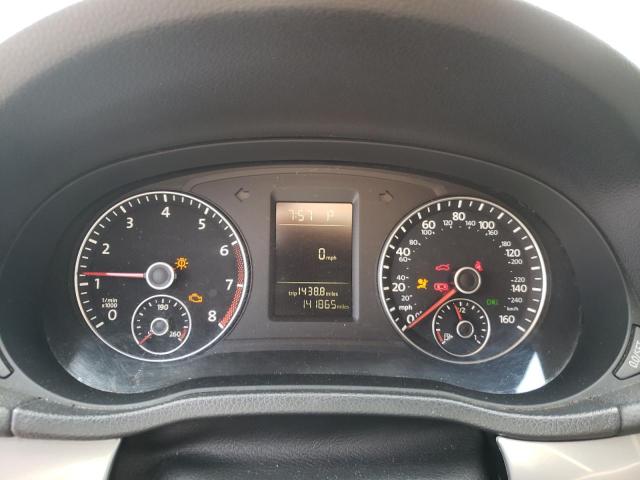 Photo 9 from auction – 2014 VOLKSWAGEN PASSAT S with VIN 1VWAT7A39EC081421