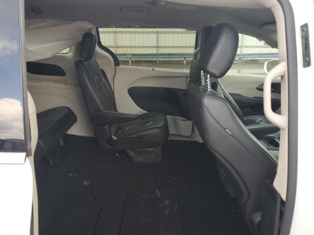 Photo 11 from auction – 2017 CHRYSLER PACIFICA T with VIN 2C4RC1BG7HR757008