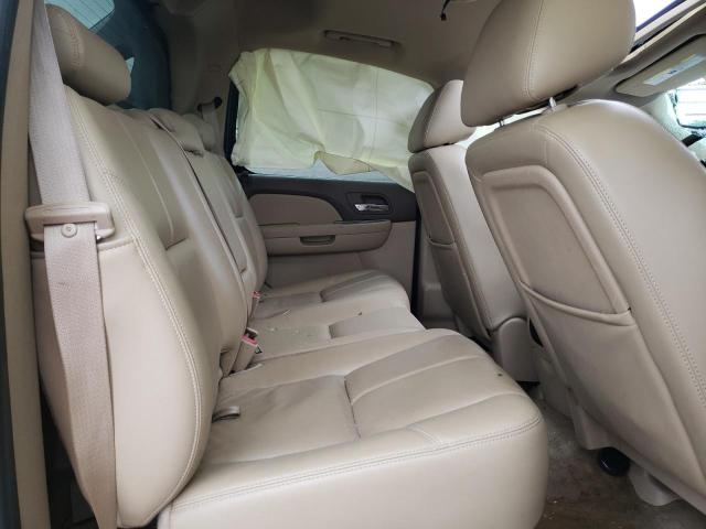 Photo 10 from auction – 2011 CHEVROLET AVALANCHE with VIN 3GNTKFE30BG300267