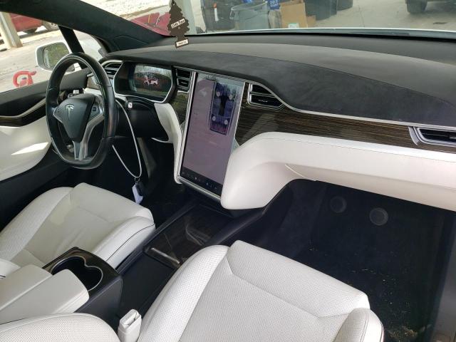 Photo 8 from auction – 2016 TESLA MODEL X with VIN 5YJXCBE48GF025673