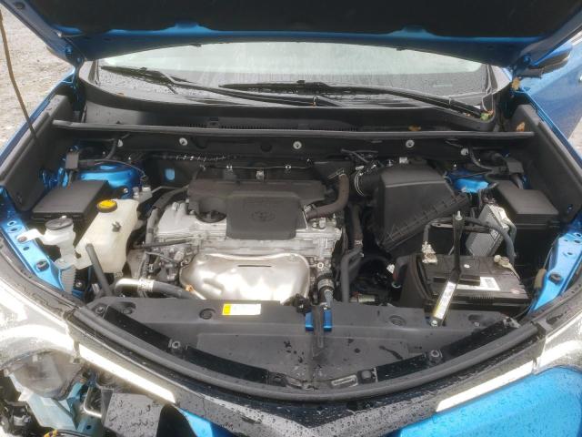 Photo 12 from auction – 2017 TOYOTA RAV4 LIMIT with VIN 2T3DFREV2HW577211