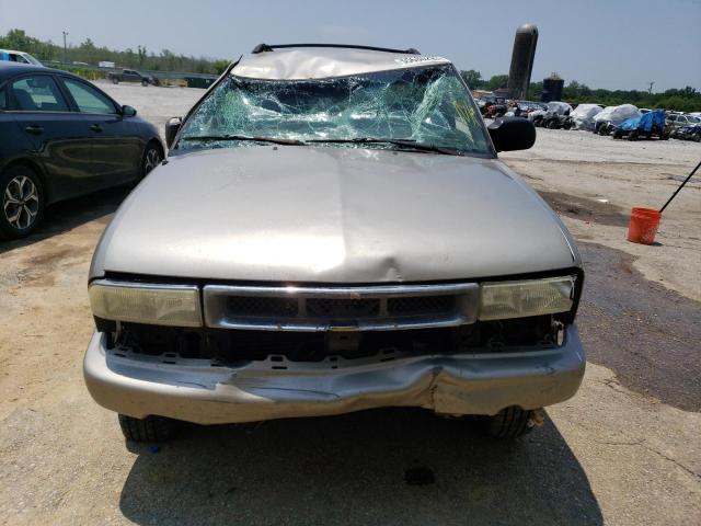 Photo 5 from auction – 2002 CHEVROLET BLAZER with VIN 1GNCS13W62K231951