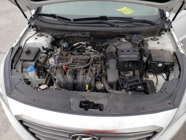 Photo 11 from auction – 2016 HYUNDAI SONATA SE with VIN 5NPE24AF3GH422349