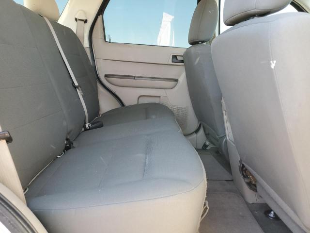 Photo 10 from auction – 2012 FORD ESCAPE XLS with VIN 1FMCU0C74CKC82500