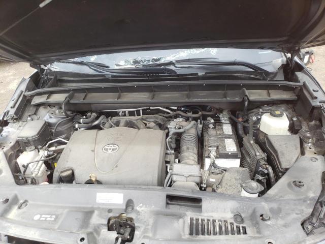 Photo 12 from auction – 2022 TOYOTA HIGHLANDER with VIN 5TDBZRBH6NS585953