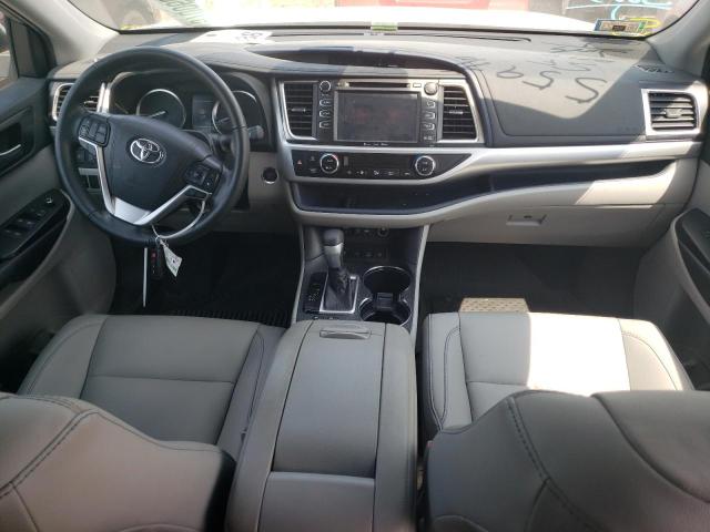 Photo 8 from auction – 2019 TOYOTA HIGHLANDER with VIN 5TDJZRFH6KS617057