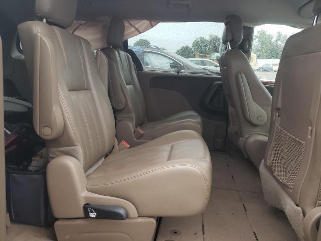 Photo 11 from auction – 2014 CHRYSLER TOWN & COU with VIN 2C4RC1BG9ER418231