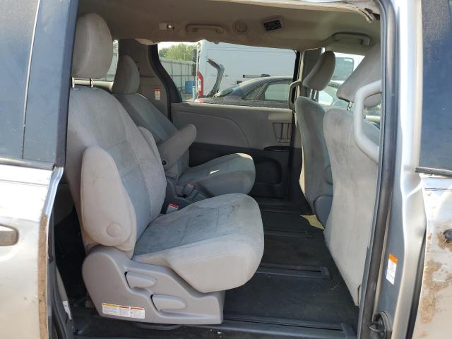 Photo 11 from auction – 2017 TOYOTA SIENNA with VIN 5TDZZ3DC7HS868640