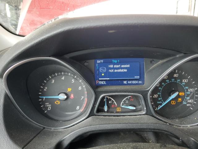 Zdjęcie 9 z aukcji – 2014 FORD FOCUS SE z VIN 1FADP3K26EL235849