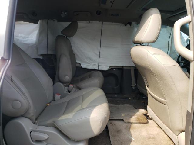 Photo 10 from auction – 2015 TOYOTA SIENNA XLE with VIN 5TDDK3DC5FS098630