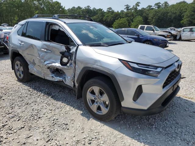 Photo 4 from auction – 2023 TOYOTA RAV4 XLE with VIN 2T3W1RFV2PC215675