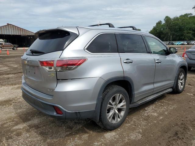 Photo 3 from auction – 2015 TOYOTA HIGHLANDER with VIN 5TDKKRFH6FS064845